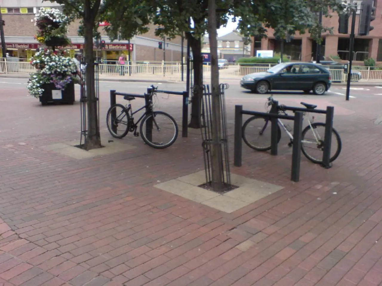 Will Polkadot or Ethereum Dominate Web3 in 2025?