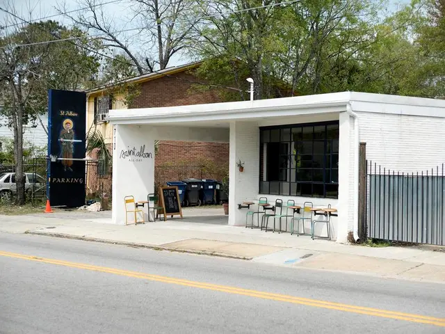 Autonomous vehicle meets accident at a diner in Athens
