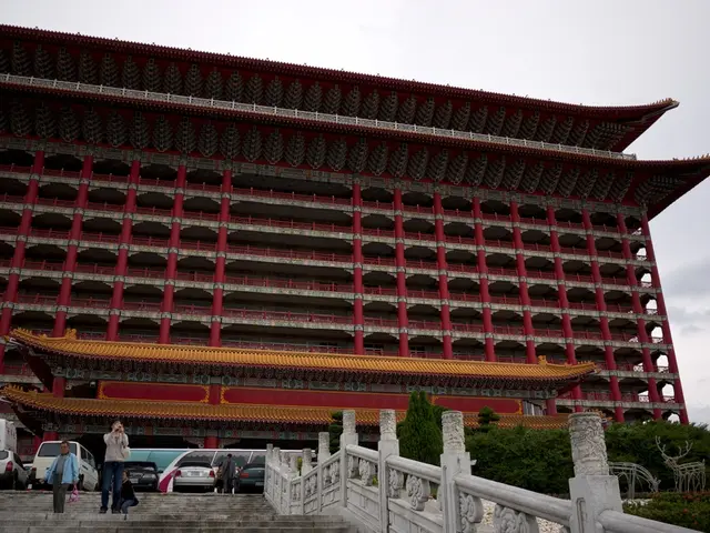 Eastward Journey to Neuss and Kaarst