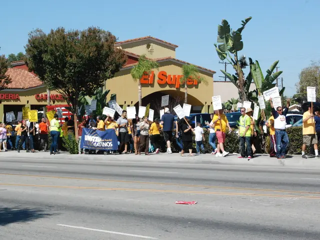 Voting underway on Cardano's DRep for a $275M Treasury distribution: 39 proposals up for...