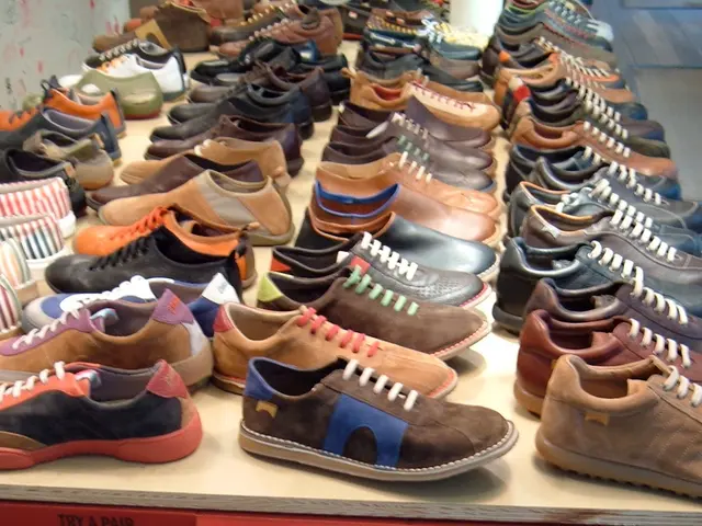 Brand newcomer Keen makes a mark in trail running discussions, unveiling the Seek – a quick-paced...