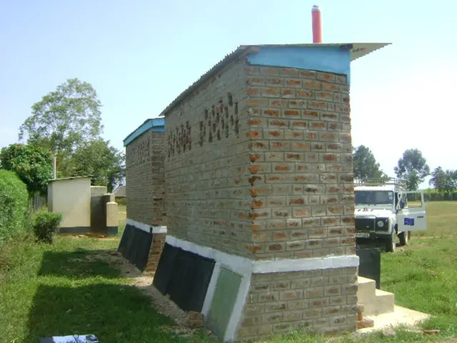 Method for merging positrons and antiprotons to assemble antimatter atom components