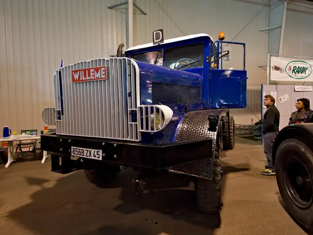 Renault Trucks' Future Offering in 2025: Showcasing Electric Trucks Equipped with SideLiner for...