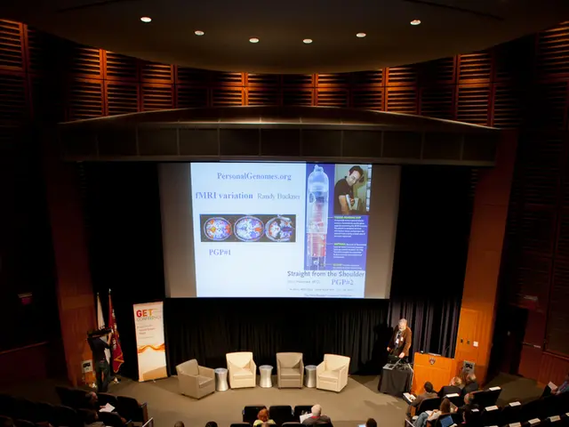 "Mondo*dr Prizes - Exclusive Interview with Rachael Rogerson-Thorley, Editor In Chief"