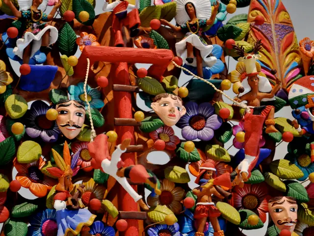 JavaScript Object Properties Representing Application's Current Status in a ReactJS Application