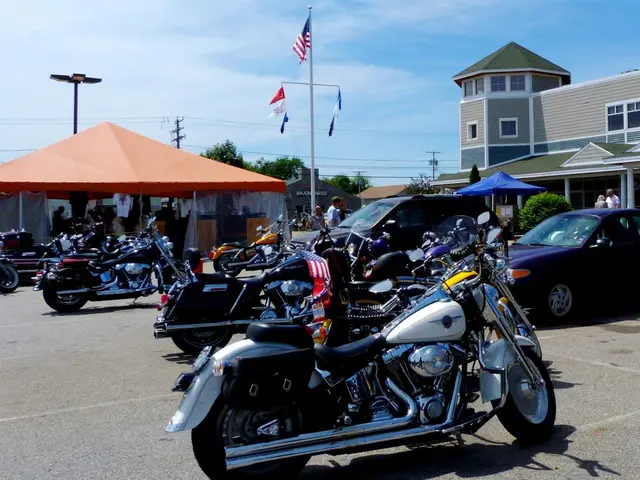 Tesla Megapacks fuel Canada's largest battery storage project, now operational in Ontario.