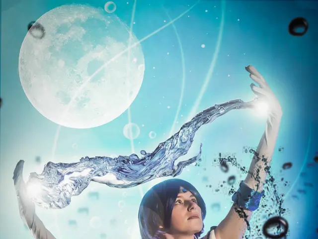 Moonshot Evaluation: Overpriced Charm of the MoonSwatch Snoopy in Shine Gold Tested