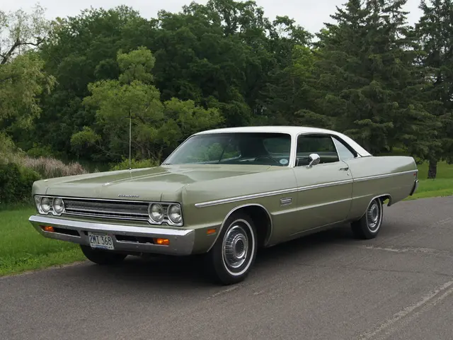 2025 INFINITi QX80 Concepts: Pursuing Extreme Performance and Capacity in Track and Terrain...