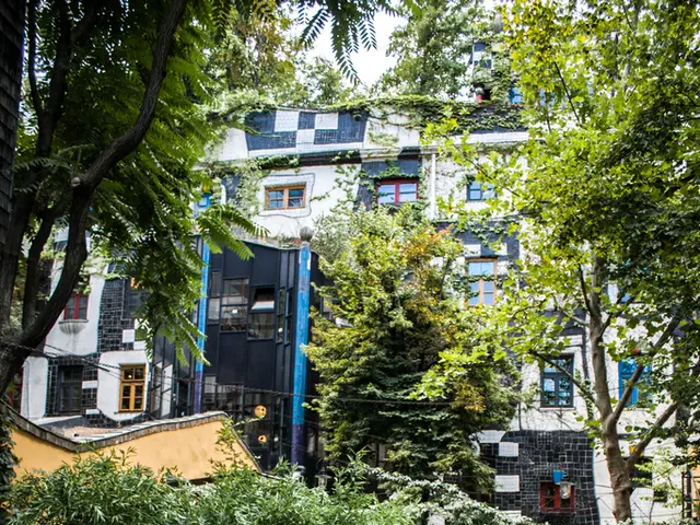 Clean energy companies HyFlux and AMRC receive ATI funding to progress groundbreaking airplane...