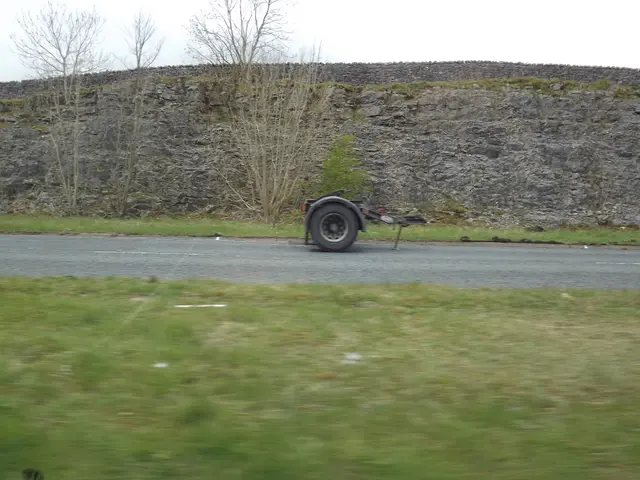 Critical Roadside Procedures for Truck Drivers: Essential Knowledge for Every Professional